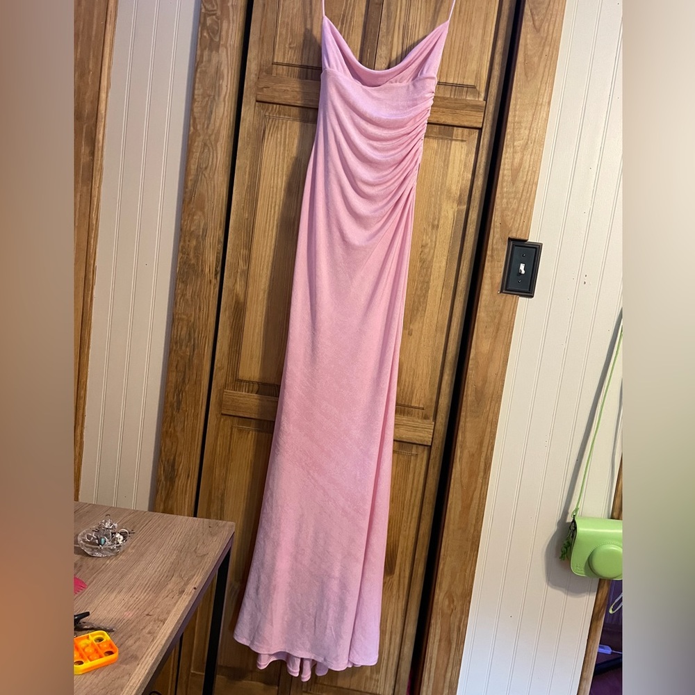 Mira Lace Open Back Maxi Dress in Pink in medium